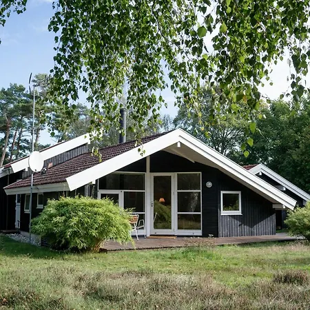 At Skaerby Holiday home *